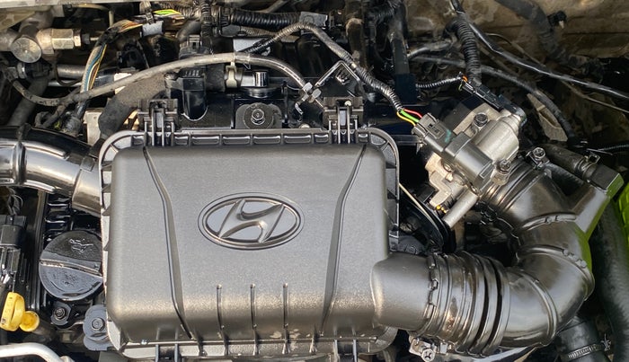 2014 Hyundai i10 MAGNA 1.1, Petrol, Manual, 1,31,558 km, Engine View