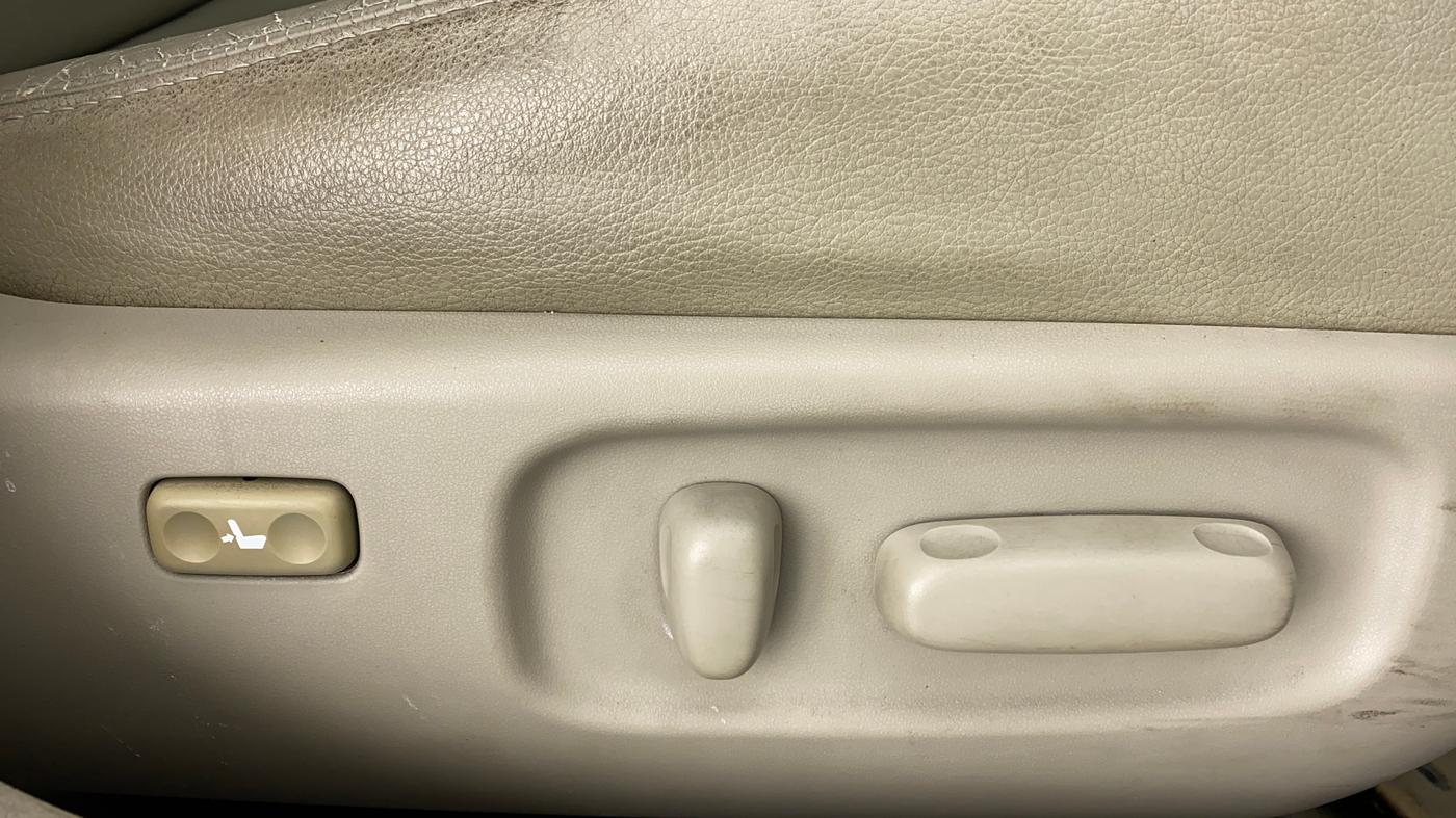 2011 Toyota Corolla Altis VL AT, Petrol, Automatic, 24,980 km, Driver Side Adjustment Panel