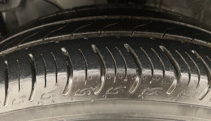 2019 Honda Amaze 1.2L I-VTEC V CVT, Petrol, Automatic, 17,143 km, Left Front Tyre Tread