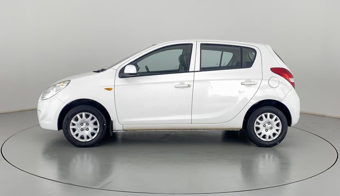 2011 Hyundai i20 MAGNA 1.2 VTVT, Petrol, Manual, 27,449 km, Left Side