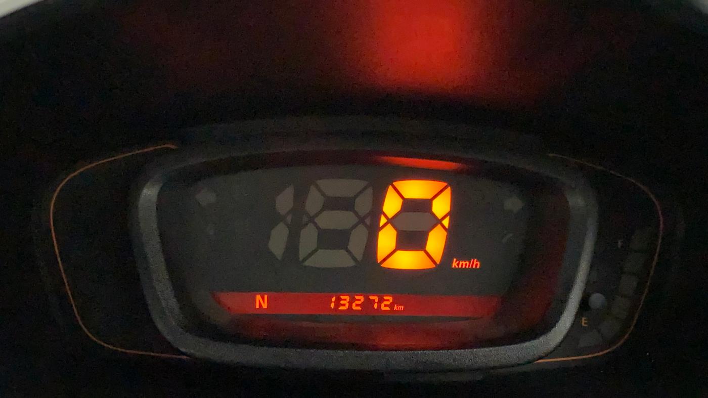 2017 Renault Kwid RXL 1.0 AMT, Petrol, Automatic, 13,272 km, Odometer Image