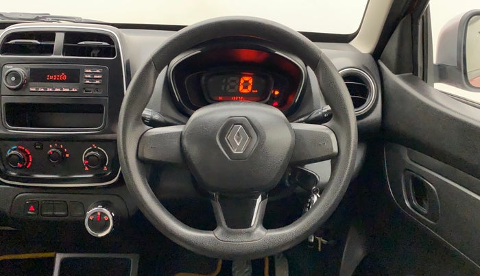 2017 Renault Kwid RXL 1.0 AMT, Petrol, Automatic, 13,272 km, Steering Wheel Close Up