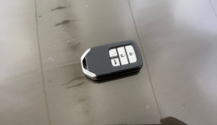 2020 Honda City 1.5L I-VTEC ZX CVT, Petrol, Automatic, 77,892 km, Key Close Up