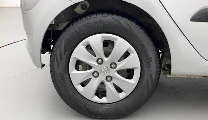2012 Hyundai i10 MAGNA 1.1, Petrol, Manual, 62,052 km, Right Rear Wheel
