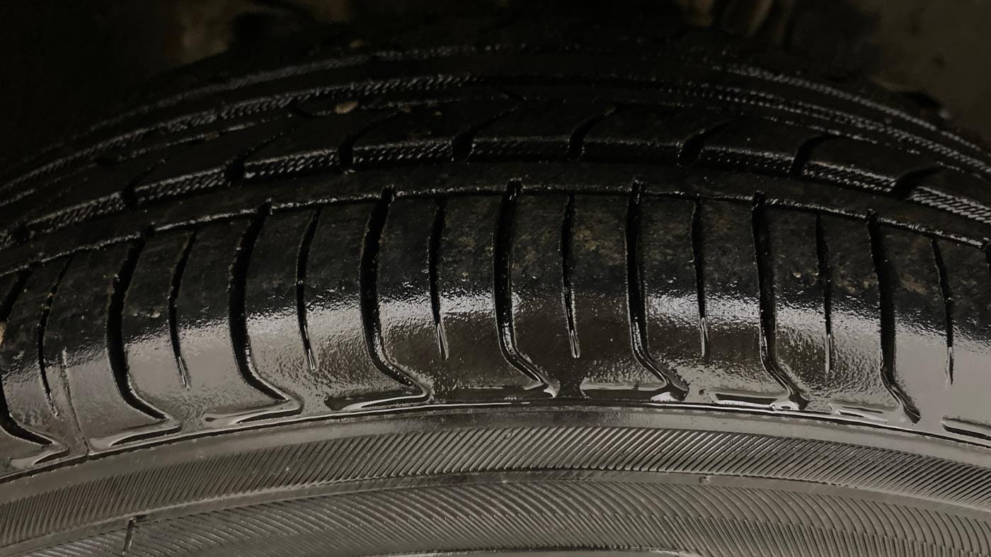2019 Tata TIAGO NRG PETROL, Petrol, Manual, 57,522 km, Right Front Tyre Tread