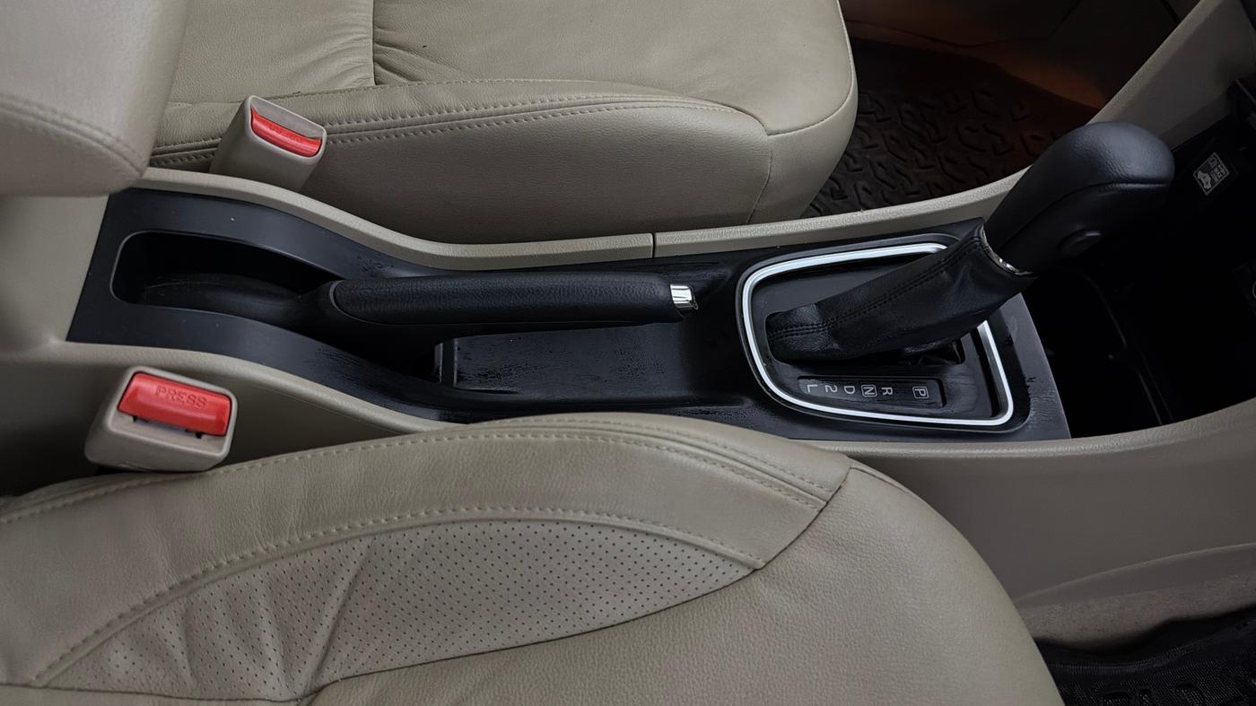 2025 Maruti Ciaz ALPHA  AT 1.5 SHVS PETROL, Petrol, Automatic, 5,025 km, Gear Lever