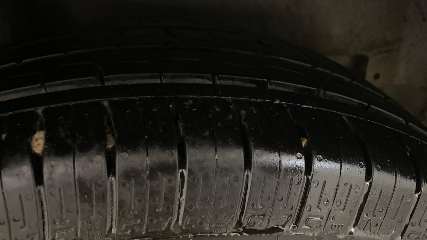 2018 Honda City 1.5L I-VTEC SV, Petrol, Manual, 1,20,926 km, Right Rear Tyre Tread