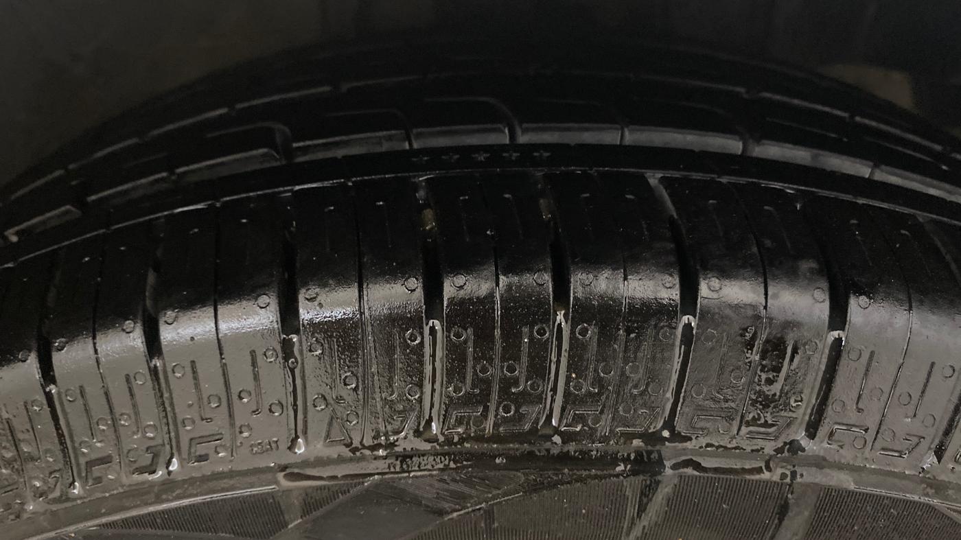 2018 Honda City 1.5L I-VTEC SV, Petrol, Manual, 1,20,926 km, Right Front Tyre Tread