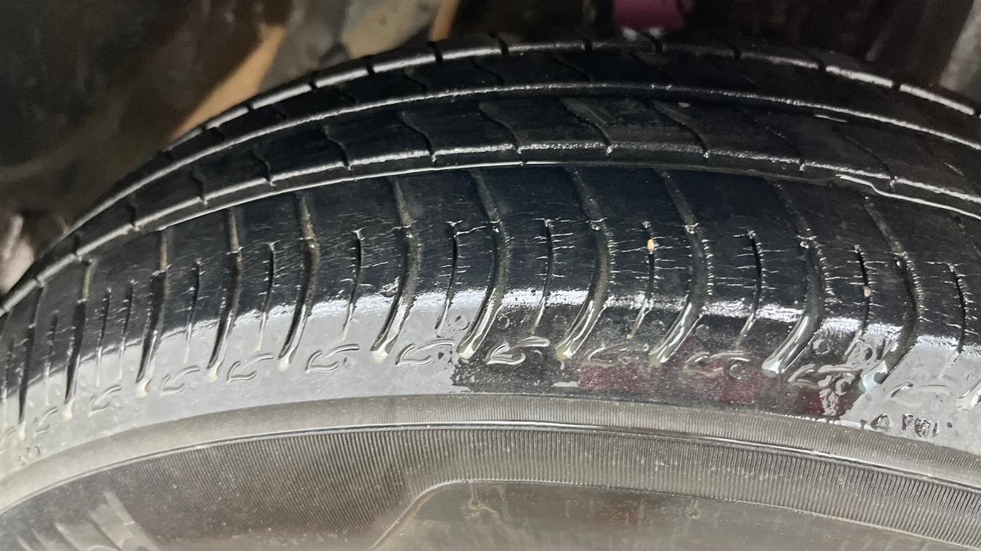 2019 Datsun Go Plus T(O), Petrol, Manual, 62,971 km, Right Front Tyre Tread
