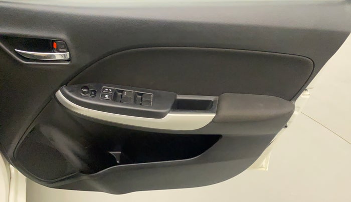 2016 Maruti Baleno DELTA PETROL 1.2, CNG, Manual, 25,312 km, Driver Side Door Panels Control