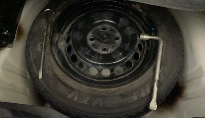 2016 Maruti Baleno DELTA PETROL 1.2, CNG, Manual, 25,312 km, Spare Tyre