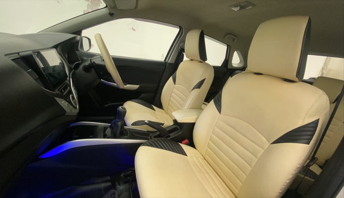 2016 Maruti Baleno DELTA PETROL 1.2, CNG, Manual, 25,312 km, Right Side Front Door Cabin