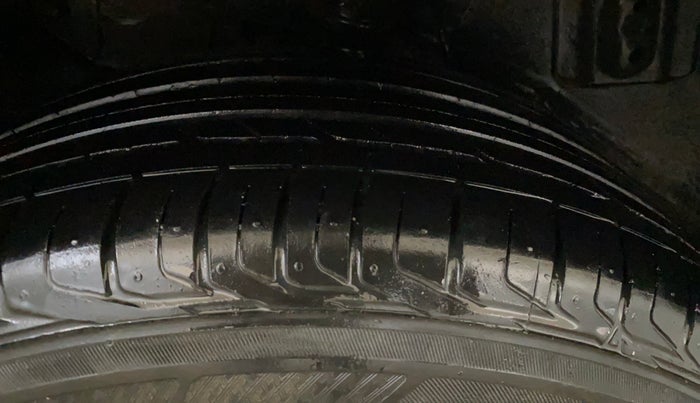 2022 Tata NEXON XZ PLUS PETROL, Petrol, Manual, 29,262 km, Right Rear Tyre Tread