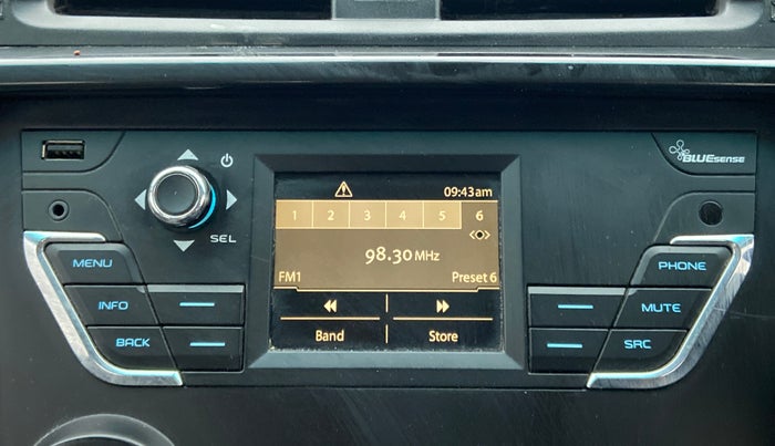 2016 Mahindra Kuv100 K8 D 5 STR, Diesel, Manual, 72,607 km, Infotainment System