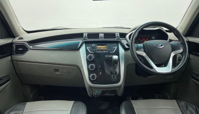 2016 Mahindra Kuv100 K8 D 5 STR, Diesel, Manual, 72,607 km, Dashboard