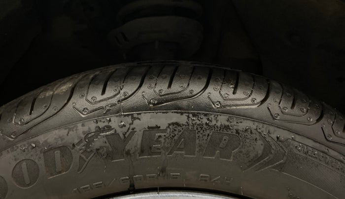 2023 Hyundai GRAND I10 NIOS SPORTZ 1.2 KAPPA VTVT, Petrol, Manual, 78,964 km, Right Front Tyre Tread