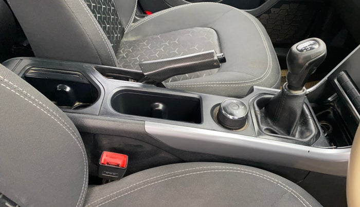 2022 Tata NEXON XM PETROL, Petrol, Manual, 67,121 km, Gear Lever
