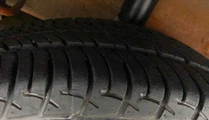 2017 Maruti Celerio X ZXI (O) AMT, Petrol, Automatic, 15,868 km, Right Rear Tyre Tread