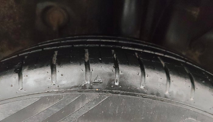 2016 Hyundai Elite i20 ASTA 1.2, Petrol, Manual, 22,501 km, Left Rear Tyre Tread