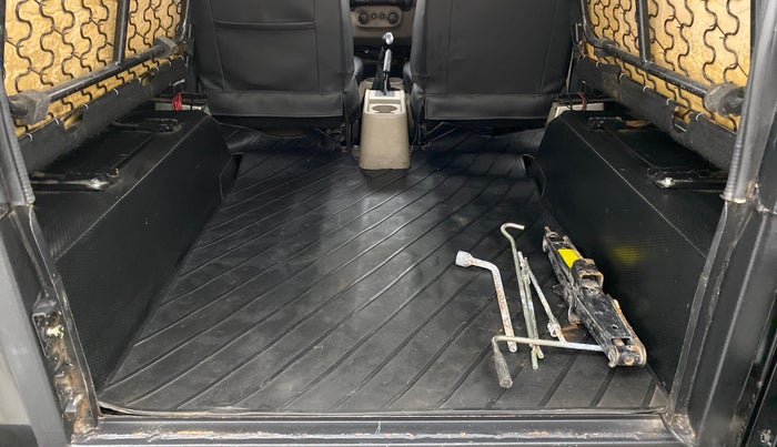 2015 Mahindra Thar CRDE 4X4 BS IV, Diesel, Manual, 50,588 km, Boot Inside