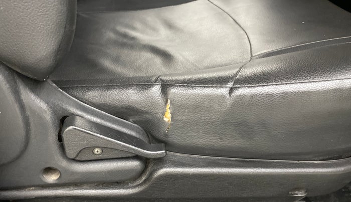 2015 Mahindra Thar CRDE 4X4 BS IV, Diesel, Manual, 50,588 km, Driver Side Adjustment Panel