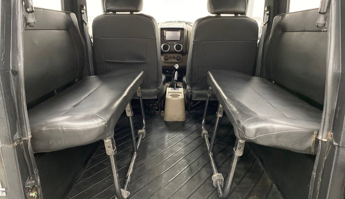 2015 Mahindra Thar CRDE 4X4 BS IV, Diesel, Manual, 50,588 km, Right Side Rear Door Cabin