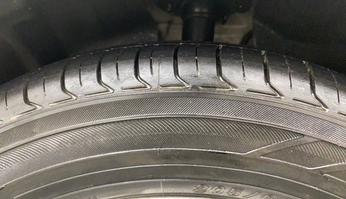 2017 Ford Ecosport TITANIUM 1.5L PETROL AT, Petrol, Automatic, 73,284 km, Left Front Tyre Tread