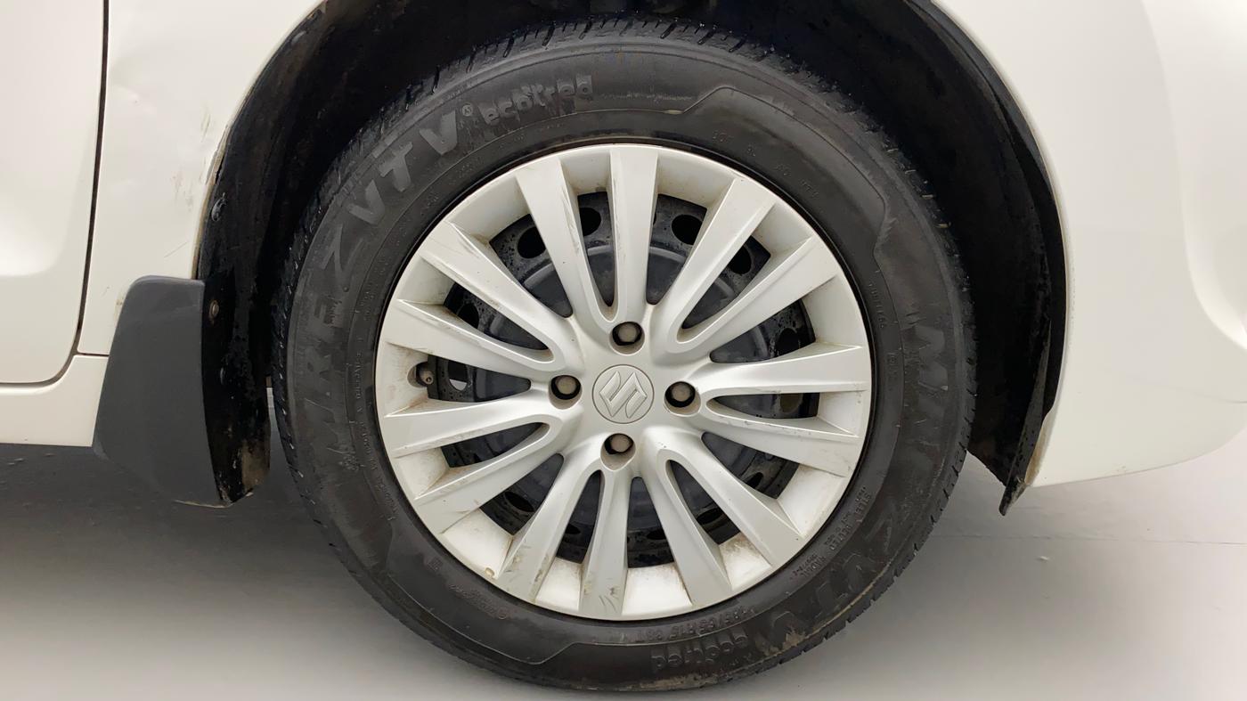 2020 Maruti Baleno DELTA PETROL 1.2, Petrol, Manual, 45,082 km, Right Front Wheel