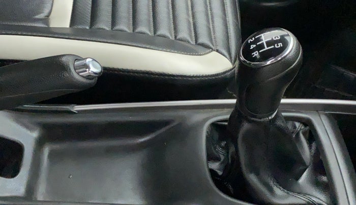 2020 Maruti Baleno DELTA PETROL 1.2, Petrol, Manual, 45,082 km, Gear Lever