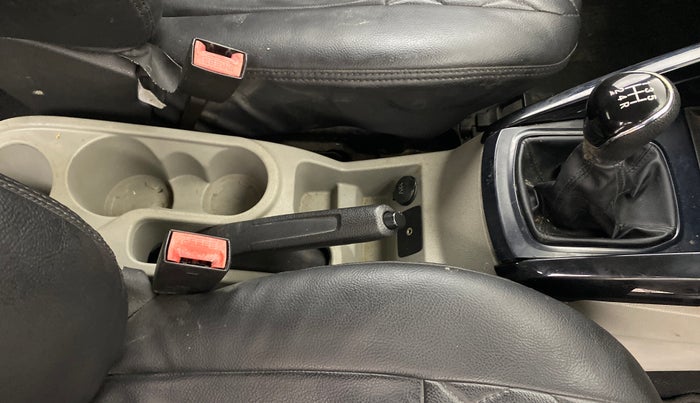 2016 Ford Ecosport TREND 1.5L PETROL, Petrol, Manual, 92,470 km, Gear Lever