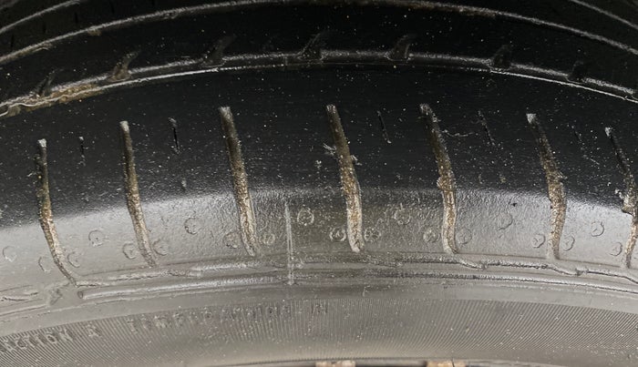 2016 Ford Ecosport TREND 1.5L PETROL, Petrol, Manual, 92,470 km, Left Front Tyre Tread