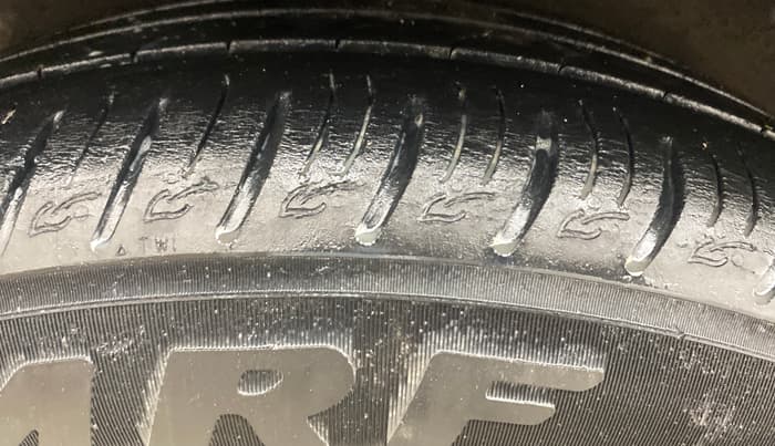 2022 KIA SONET HTX 1.5, Diesel, Manual, 67,423 km, Right Rear Tyre Tread