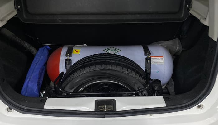 2020 Maruti New Wagon-R LXI CNG (O) 1.0, CNG, Manual, 70,795 km, Boot Inside