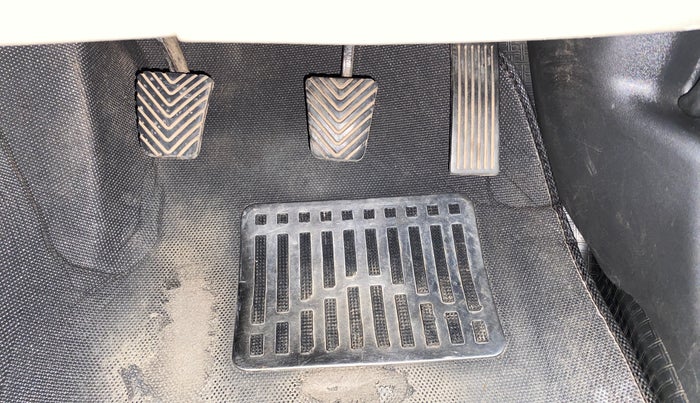 2013 Hyundai i20 MAGNA 1.4 CRDI, Diesel, Manual, 72,004 km, Pedals