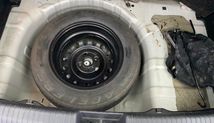 2013 Hyundai i20 MAGNA 1.4 CRDI, Diesel, Manual, 72,004 km, Boot Inside