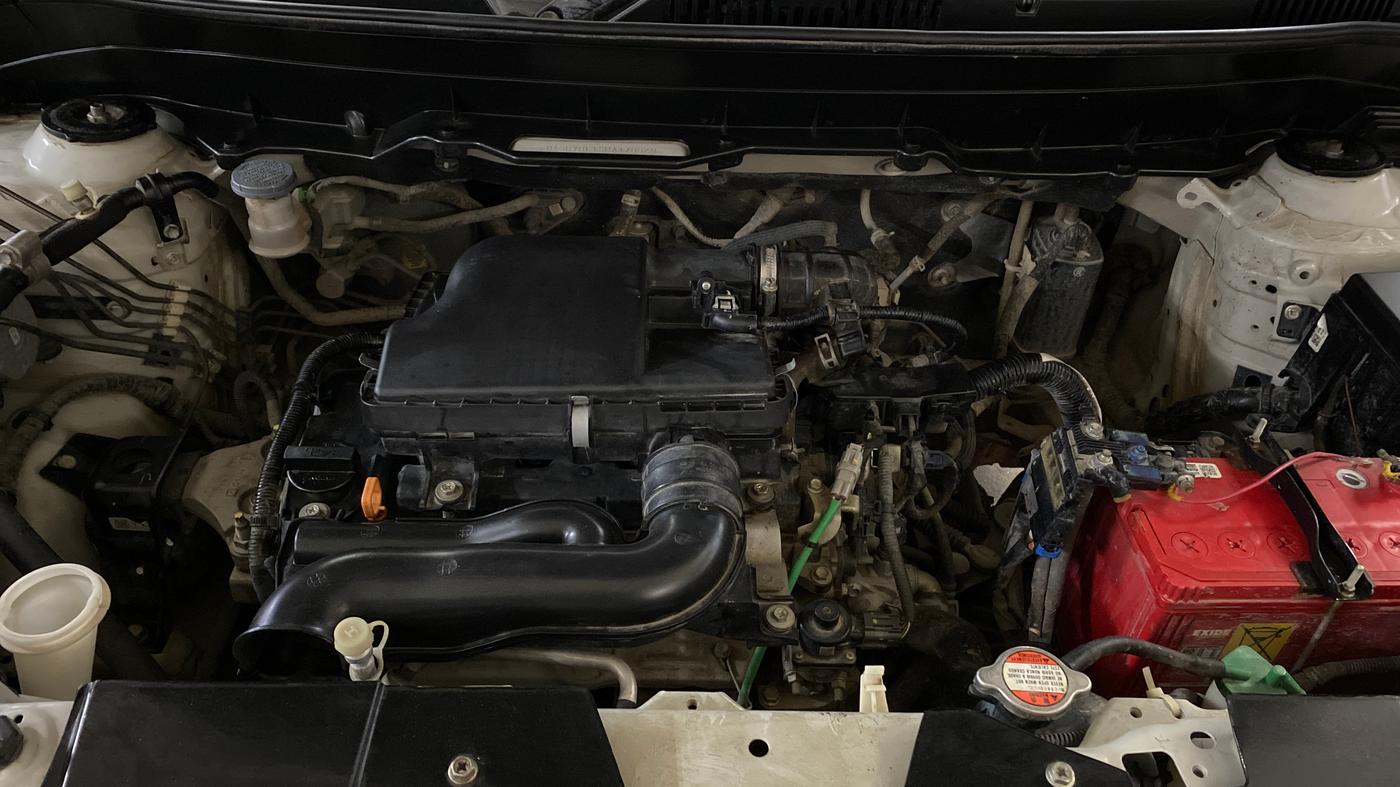 2023 Maruti BREZZA VXI SMART HYBRID, Petrol, Manual, 56,682 km, Engine View