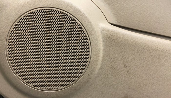 2013 Maruti A Star VXI, Petrol, Manual, 32,742 km, Speakers