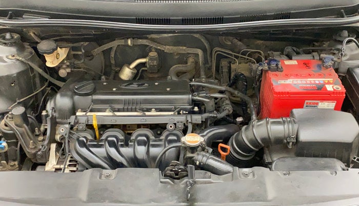 2011 Hyundai Verna FLUIDIC 1.6 VTVT SX OPT AT, Petrol, Automatic, 94,203 km, Open Bonet