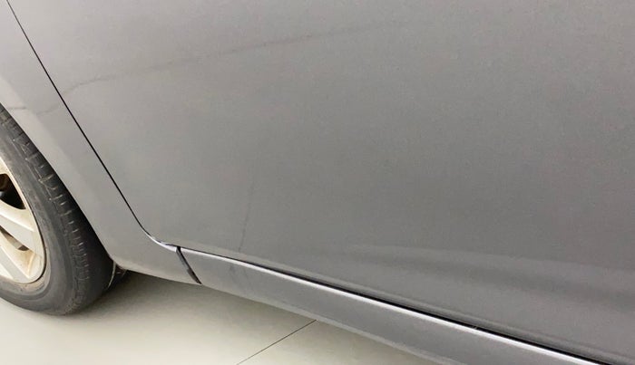 2011 Hyundai Verna FLUIDIC 1.6 VTVT SX OPT AT, Petrol, Automatic, 94,203 km, Front passenger door - Slightly dented