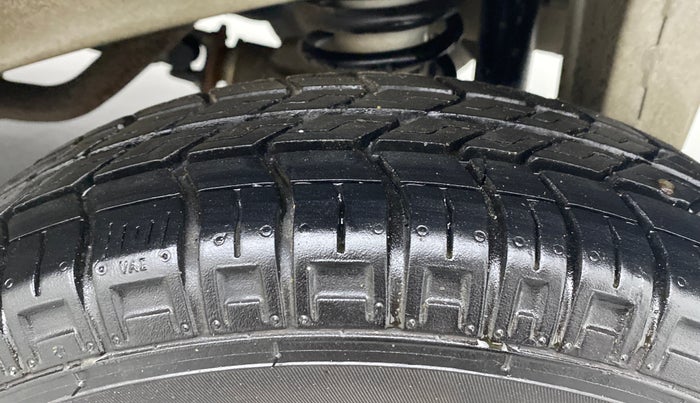 2020 Maruti Eeco 5 STR WITH A/C+HTR, Petrol, Manual, 6,643 km, Left Rear Tyre Tread