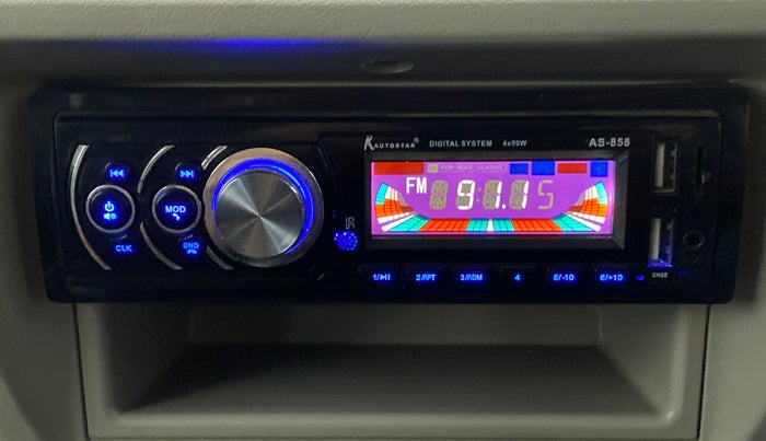 2020 Maruti Eeco 5 STR WITH A/C+HTR, Petrol, Manual, 6,643 km, Infotainment System