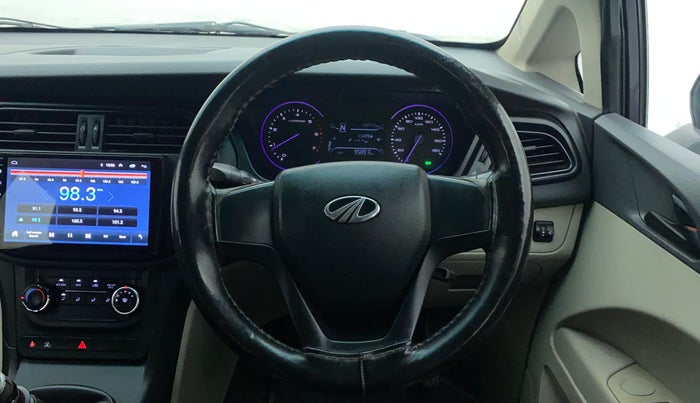 2018 Mahindra MARAZZO M2 8 STR, Diesel, Manual, 95,978 km, Steering Wheel Close Up