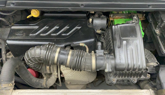 2018 Mahindra MARAZZO M2 8 STR, Diesel, Manual, 95,978 km, Open Bonet