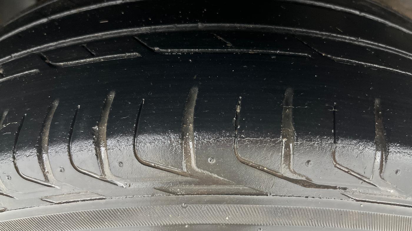 2019 Tata NEXON XMA PETROL, Petrol, Automatic, 54,604 km, Right Rear Tyre Tread