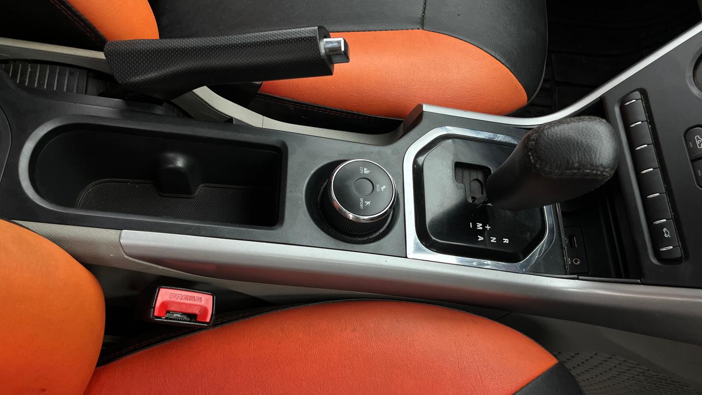 2019 Tata NEXON XMA PETROL, Petrol, Automatic, 54,604 km, Gear Lever