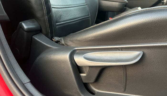 2017 Volkswagen Polo GT TDI, Diesel, Manual, 1,07,429 km, Driver Side Adjustment Panel