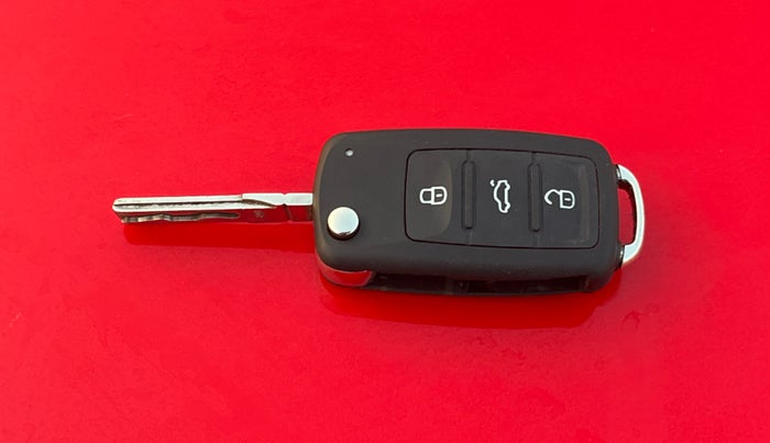 2017 Volkswagen Polo GT TDI, Diesel, Manual, 1,07,429 km, Key Close Up