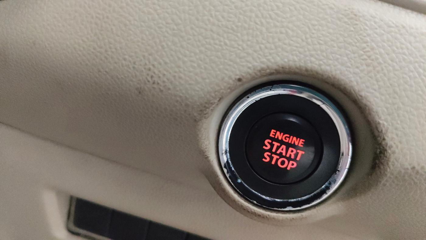 2017 Maruti Dzire ZXI PLUS AMT, Petrol, Automatic, 82,215 km, Keyless Start/ Stop Button