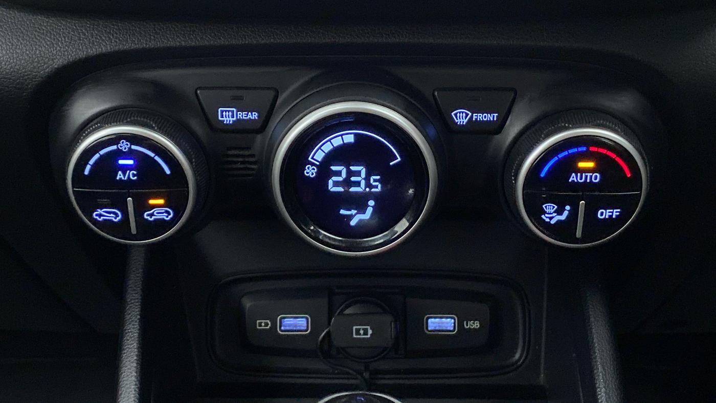 2021 Hyundai VENUE SX PLUS 1.0 TURBO DCT, Petrol, Automatic, 22,131 km, Automatic Climate Control