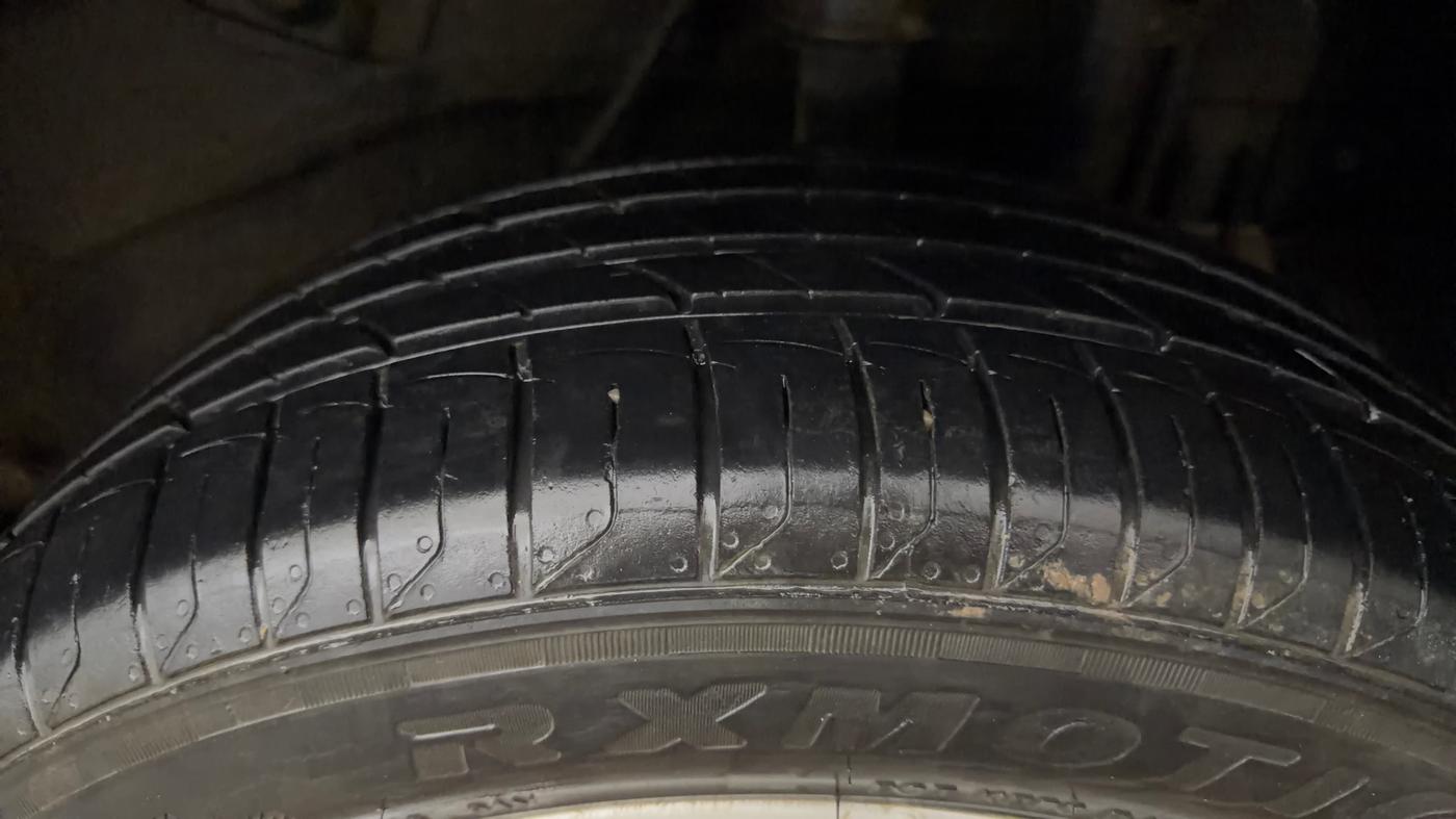 2021 Tata NEXON XM SUNROOF DIESEL, Diesel, Manual, 50,539 km, Left Rear Tyre Tread